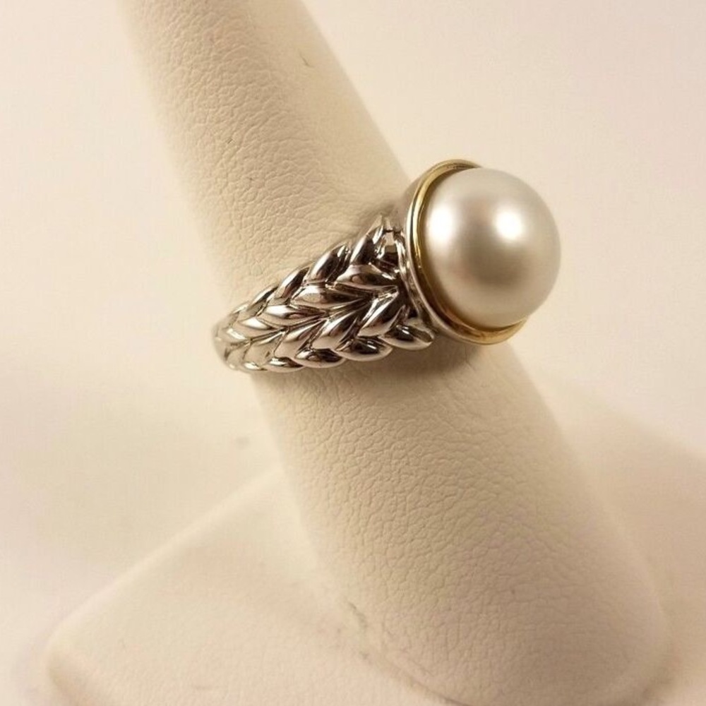 VAHAN Silver Braided Band Ring with White Pearl and Gold Accent